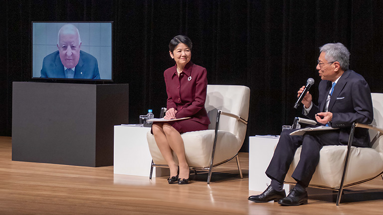 External Director Panel discussion: Governance